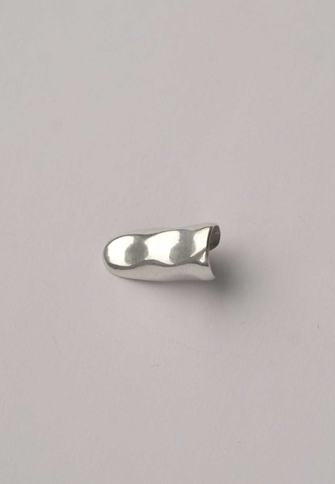 Qaitak Groß Ear Cuff Set